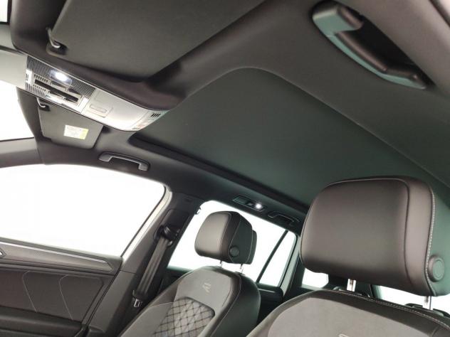 Volkswagen Tiguan 2.0 TDI SCR 110KW R-Line DSG 4MOTION - Foto 10