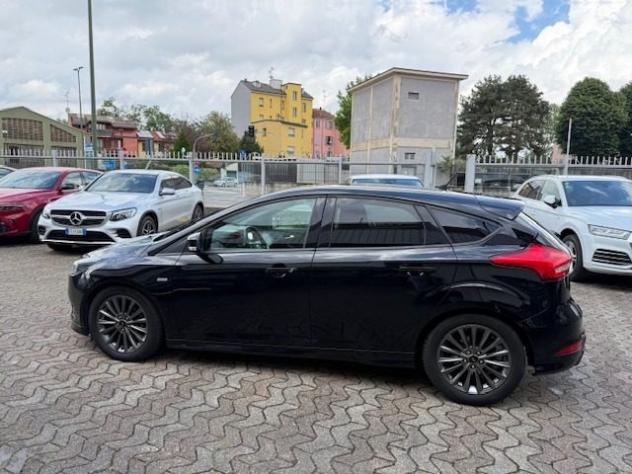 FORD Focus 1.0 EcoBoost 125 CV Start&Stop ST Line rif. 23675635 - Foto 5