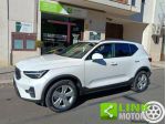 VOLVO XC40 B3 automatico Ultra Dark