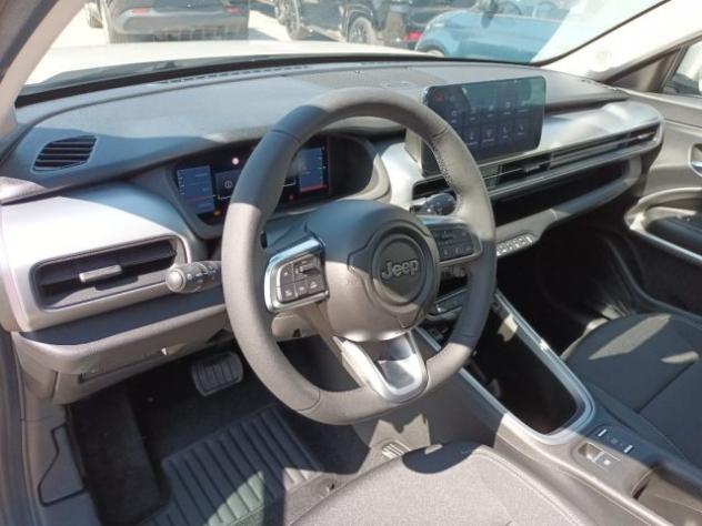 JEEP Avenger 1200 MHEV SUMMIT 110 CV AUTOM BICOLOR PACK WINTER rif. 23999477 - Foto 8