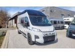 Carado CV 600 PRO+ camper van con tetto POP UP