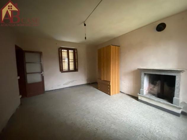 cascinale con terreno - Foto 10