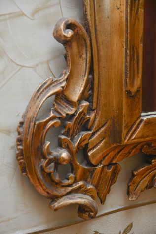 Antica Specchiera da Parete in Legno Massello Scolpito e Dorato - Stile Rococò - Foto 5