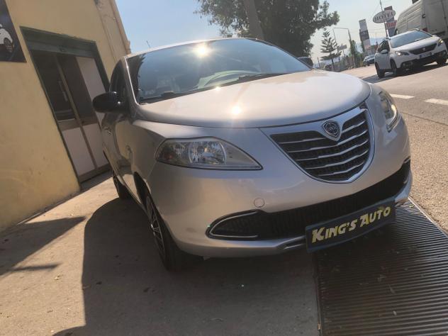 Lancia Ypsilon 1.2 69 CV 5 porte GPL - Foto 3