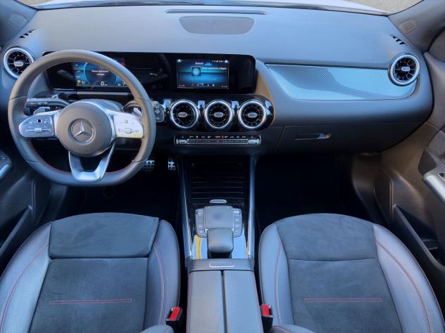 Mercedes-Benz GLA 200d Premium AMG 150cv - PROMO - Foto 9