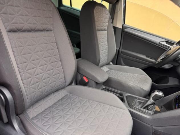 VOLKSWAGEN Tiguan 2.0 TDI 150 CV SCR DSG Life rif. 24162604 - Foto 10