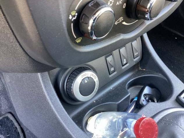 DACIA Duster 1.6 115CV Start&Stop 4x4 Lauréate rif. 23837342 - Foto 9