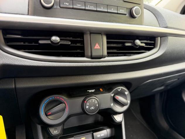 KIA Picanto 1.0 DPI 67CV UNIPROPRIETARIO CLIMA BLUETOOTH rif. 24126492 - Foto 9