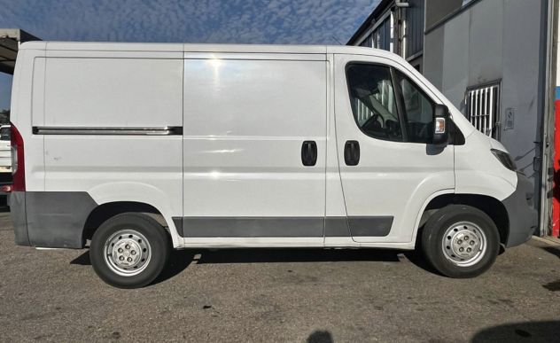 Noleggio furgone e auto