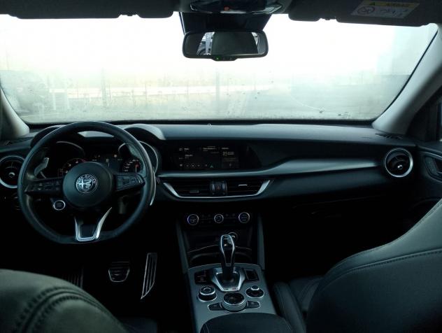 Alfa Romeo Stelvio Stelvio 2.2 Turbodiesel 210 CV AT8 Q4 Veloce Tì - Foto 4