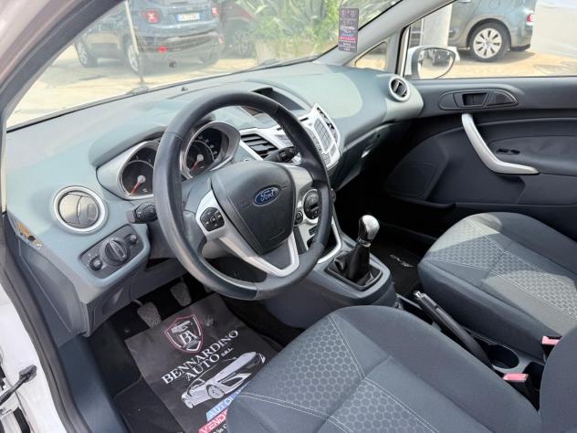 Ford Fiesta 1.2 82 CV 5 porte Titanium - Foto 10