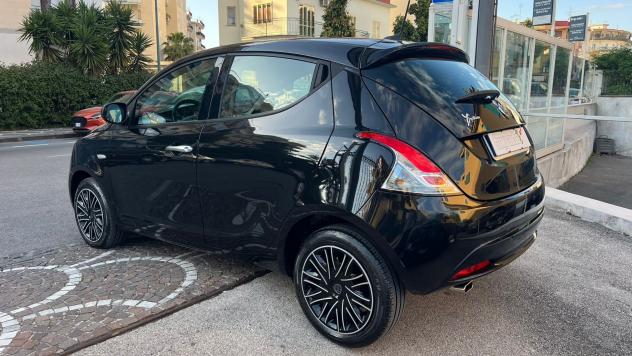 Lancia Ypsilon 1.0 FireFly 5 porte S&S Hybrid Gold Plus - Foto 6