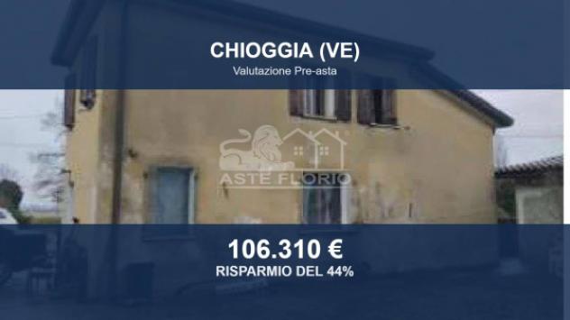 Immobile in asta di 257 m² con più di 5 locali in vendita a Chioggia