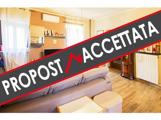 APPARTAMENTO su due livelli con BOX AUTO