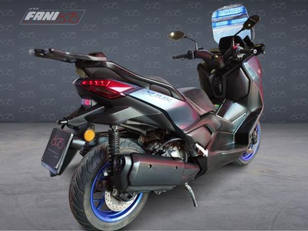 YAMAHA X-MAX 300 my 23 - Foto 4
