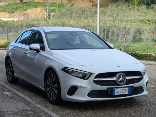 Mercedes-Benz Classe A A 180 d Automatic Business Pelle-Navy - Foto 6