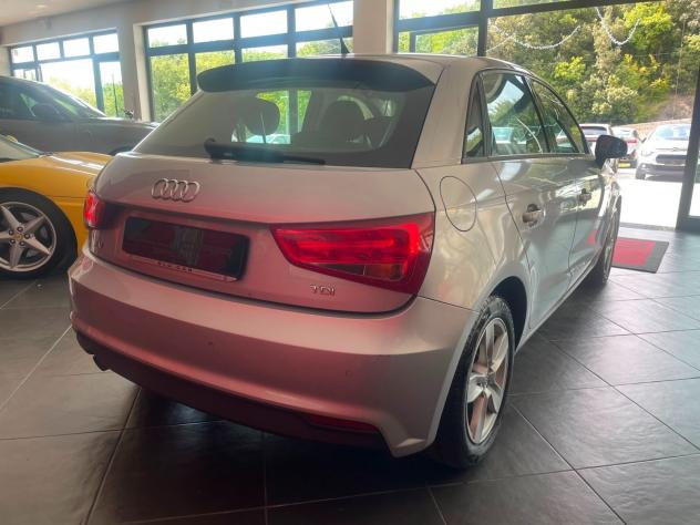 AUDI A1 SPTB 1.4TDI ULTRA 90cv - Foto 6
