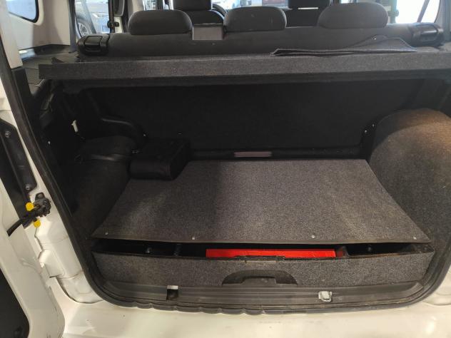 FIAT QUBO 1.4 8v 70cv Lounge Natural Power - Foto 9