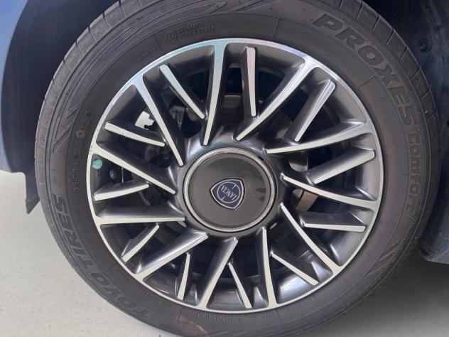Lancia Ypsilon Ypsilon 1.2 ECOCHIC Gpl 69cv - Foto 4