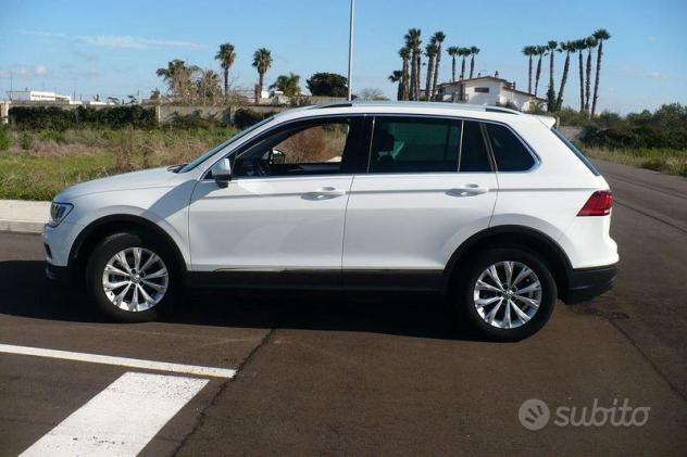 Volkswagen Tiguan 2.0 TDI SCR Business BlueMo... - Foto 4