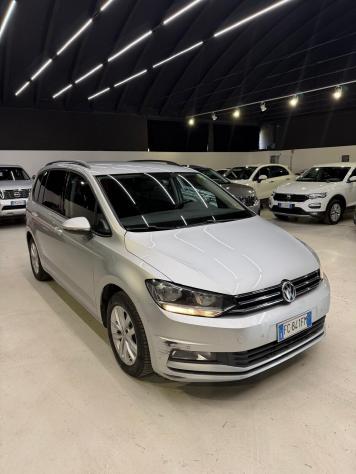 Touran 1.6 TDI DSG Comfortline BlueMotion Technology-Neopatentati - Foto 3