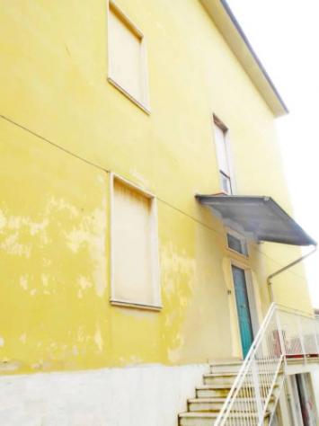 Immobile in asta di 164 m², box auto in vendita a Pontedera - Foto 2