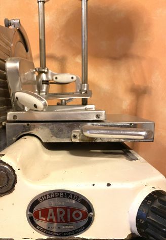 Grande affettatrice funzionante Elettrica a 220 volt - Foto 2