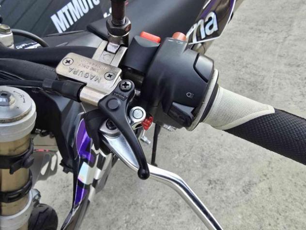 HUSQVARNA SM 510 R Motard A2 kw 30 Video 360 rif. 23786824 - Foto 10