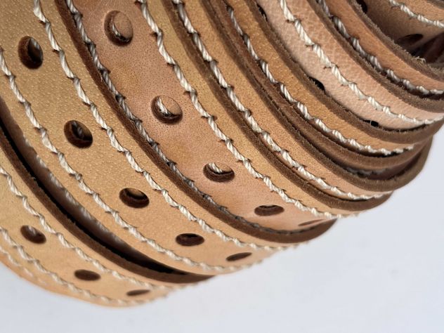 T27 Nastro in pelle a vegetale naturale per collari e bracciali Mt. 30 - Foto 6