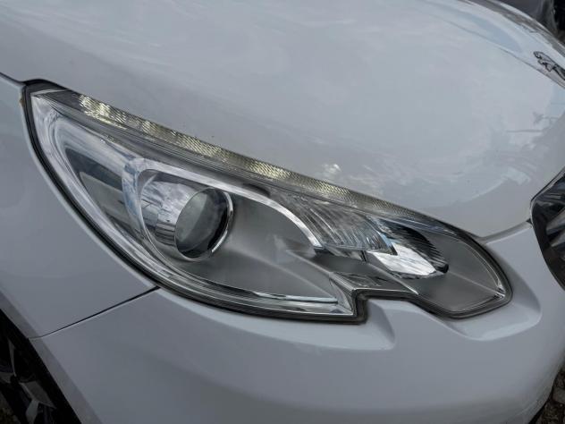 Peugeot 2008 1.6 e-HDi 92 CV Stop&Start Allure-04/2014 - Foto 7