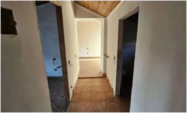 Immobile in asta di 77 m², box auto in vendita a Azzio - Foto 7