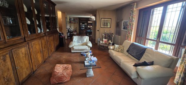 Prestigiosa villa indipendente unifamigliare - Foto 3