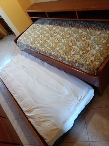 vendo arredamento vario per cambio abitazione - Foto 3