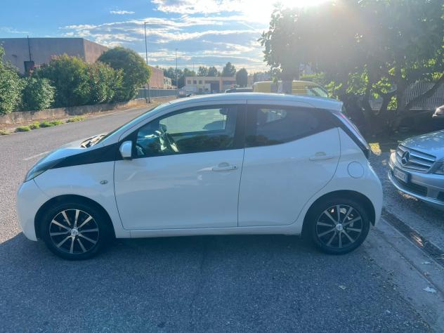 Toyota aygo 1.0 5 porte Active - Foto 5