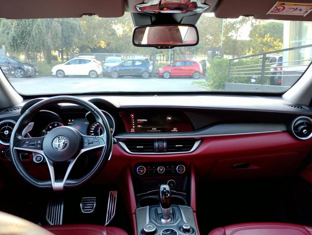 Alfa Romeo Stelvio Stelvio 2.2 Turbodiesel 210 CV AT8 Q4 Executive - Foto 5