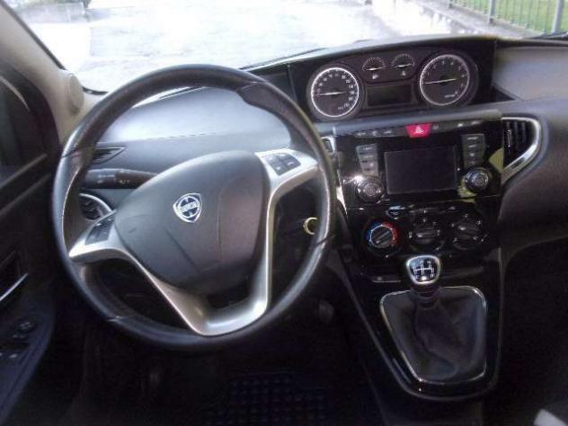 LANCIA Ypsilon III 1.2 Gold 69cv my16-X NEO PATENTATI!! rif. 23770911 - Foto 8