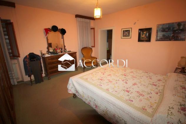 VILLA di 9 vani e di 380 mq (FOLLINA) rif. BI600_5 - Foto 11