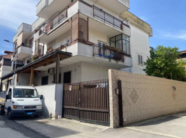Immobile in asta di 127 m², box auto in vendita a Giugliano in Campania - Foto 4