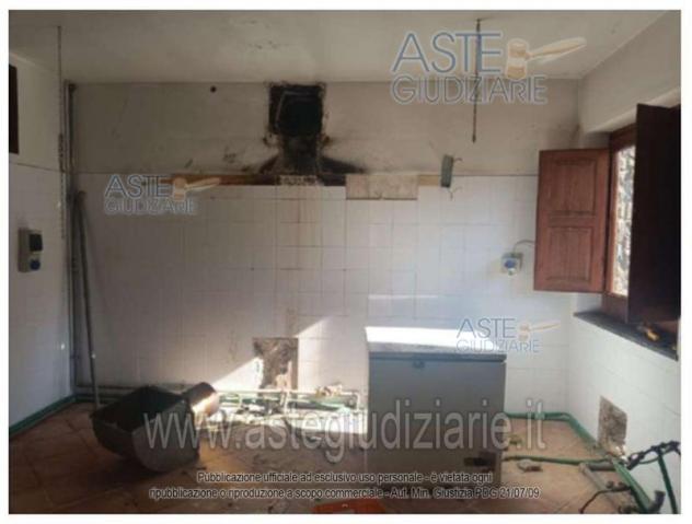 IMMOBILI-IMMOBILE RESIDENZIALE-Frazione cannicchio - contrada monaco - Foto 4