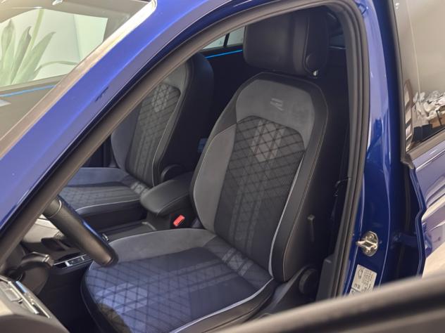 Volkswagen Tiguan 2.0 TDI 150cv SCR R-Line DSG IQ-Light Navi 19” - Foto 3