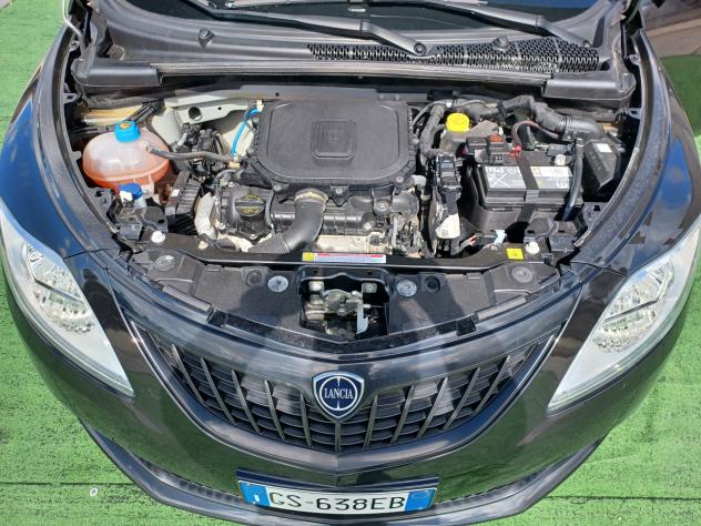 Lancia Ypsilon 1.0 FireFly 5 porte S&S Hybrid Alberta Ferretti - Foto 6