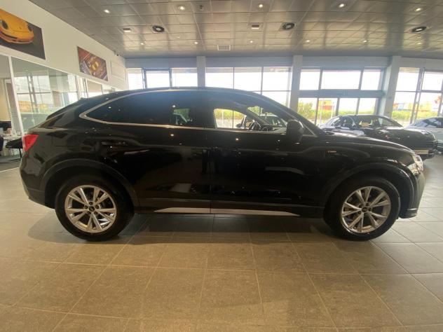 Audi Q3 Sportback 35 TDI S tronic S Line Edition - Foto 6
