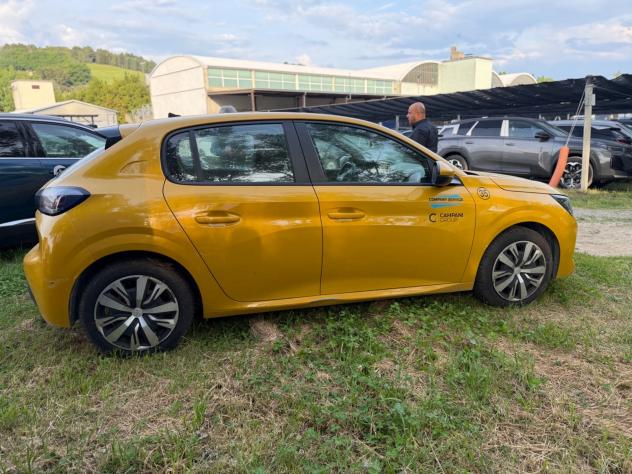 Peugeot 208 PureTech 75 Stop&Start 5 porte Active - Foto 3