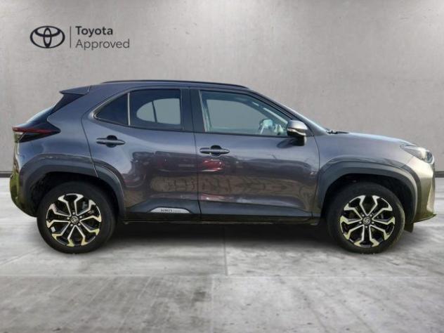 TOYOTA Yaris Cross 1.5 Hybrid 5p. E-CVT Trend rif. 23123183 - Foto 4