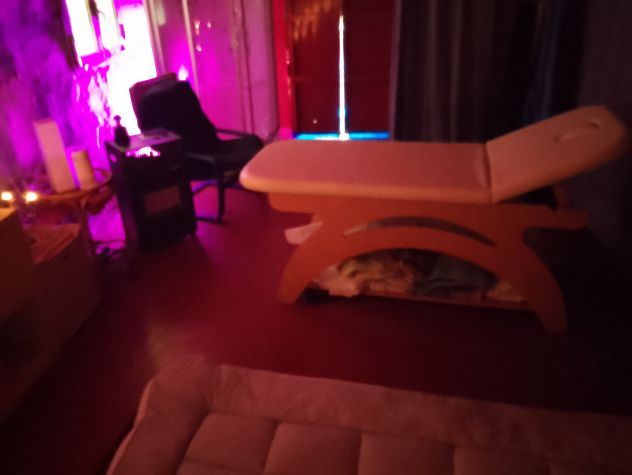 STUDIO PRIVATO CERCA MASSAGGIATRICE TANTRA ANCHE PRIMA ESPERIENZA - Foto 4 Tel:3784130572