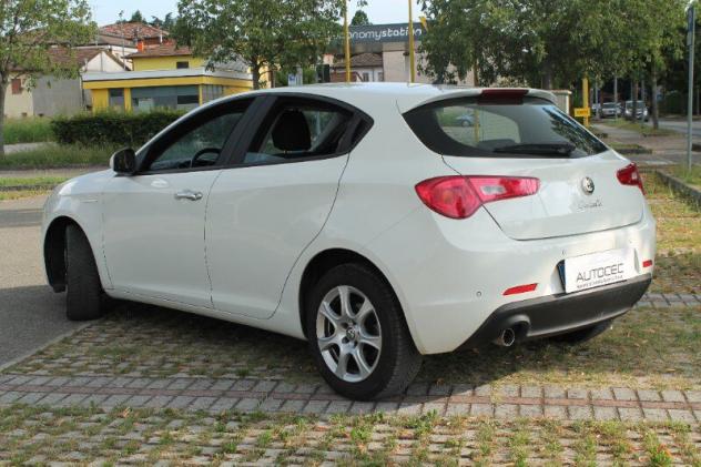 Alfa Romeo Giulietta Giulietta 1.6 JTDm-2 105 CV Exclusive - Foto 3