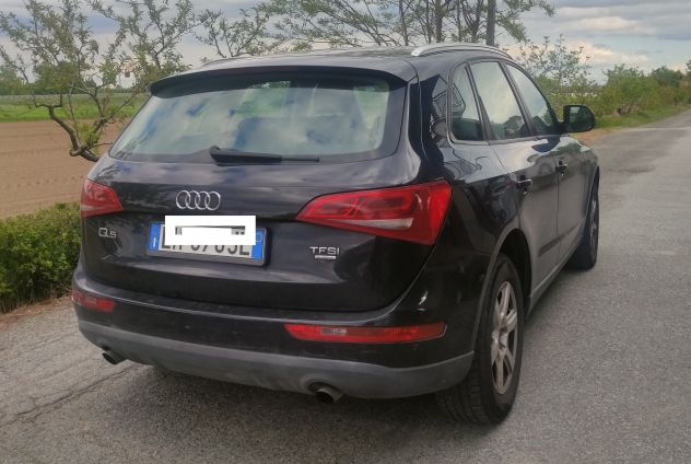 vendo Audi Q5 Quattro, 2.0 TFSI. Gpl. Ottime condizioni - Foto 9