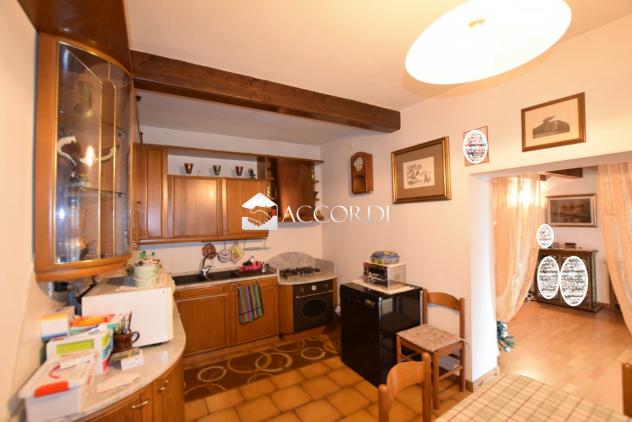 CASA INDIPENDENTE di 7 vani e di 250 mq (VIDOR) rif. DG179 - Foto 7