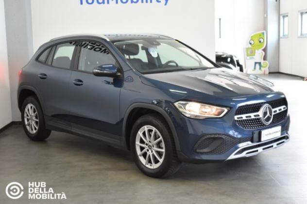 MERCEDES-BENZ GLA 180 d Automatic Business rif. 23989550 - Foto 2