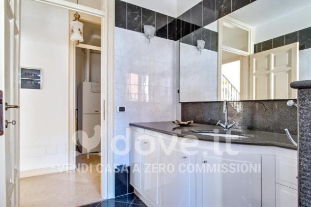 Casa indipendente di 394 m² con più di 5 locali e box auto doppio in vendita a Casnigo - Foto 18